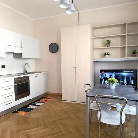 Apartment Arsenale Charme Turin